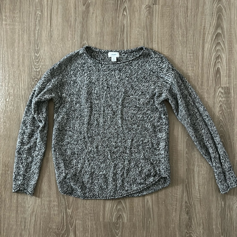 Black and white sweater